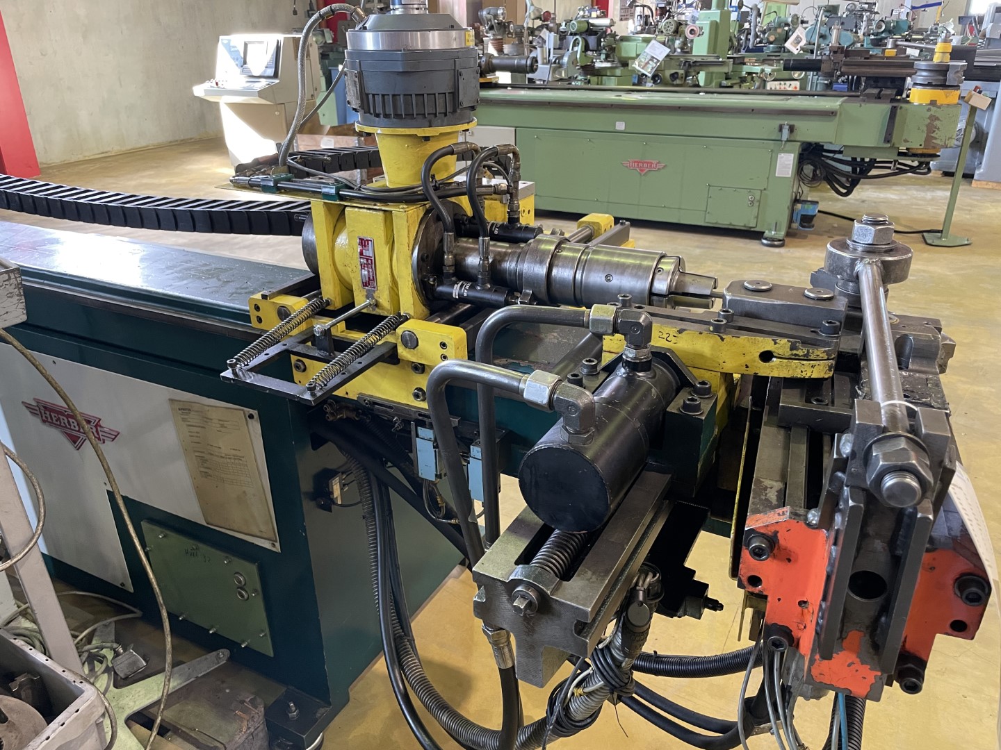 New And Used Machine Tools & Equipment
