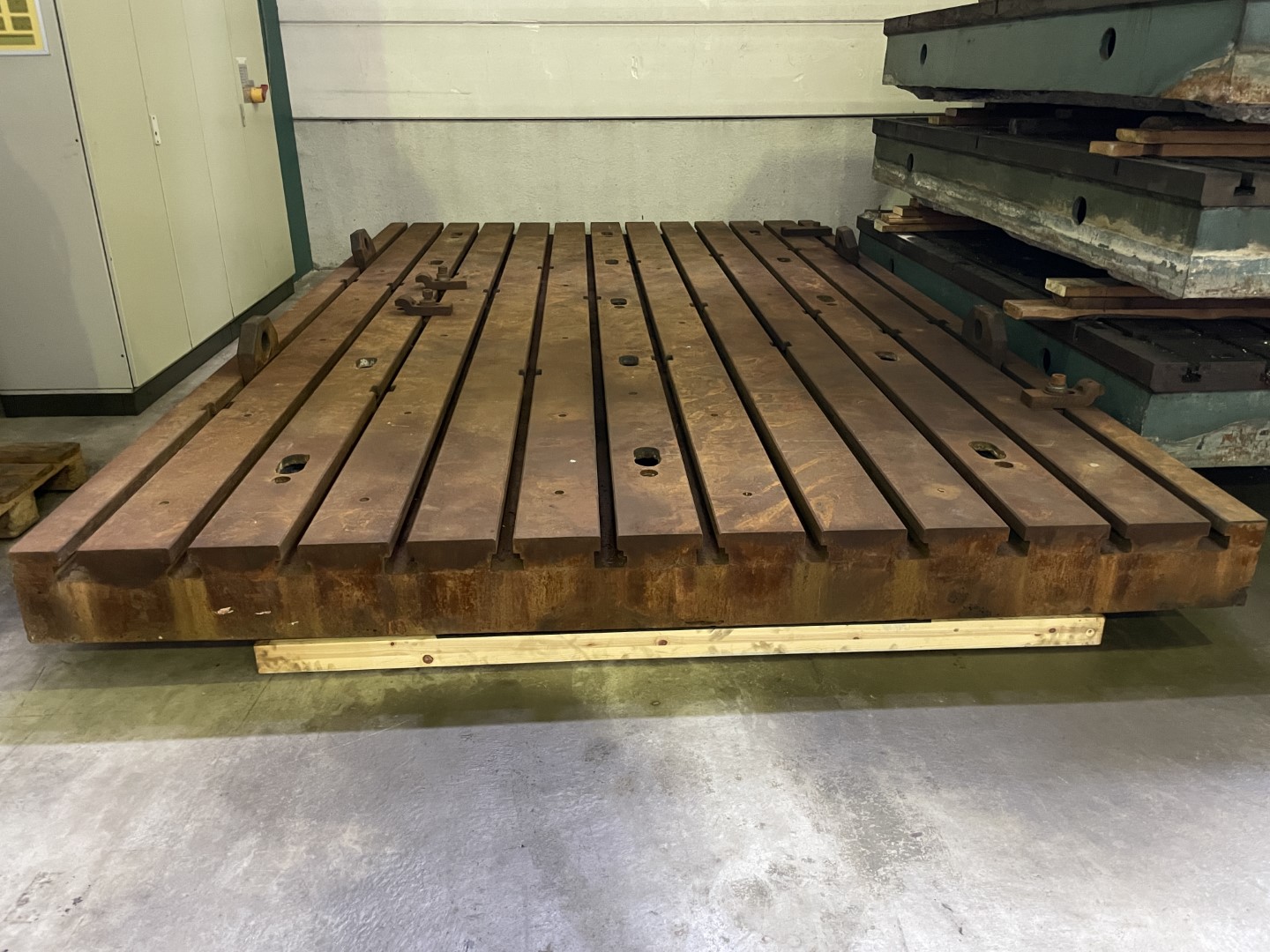 New And Used Machine Tools & Equipment