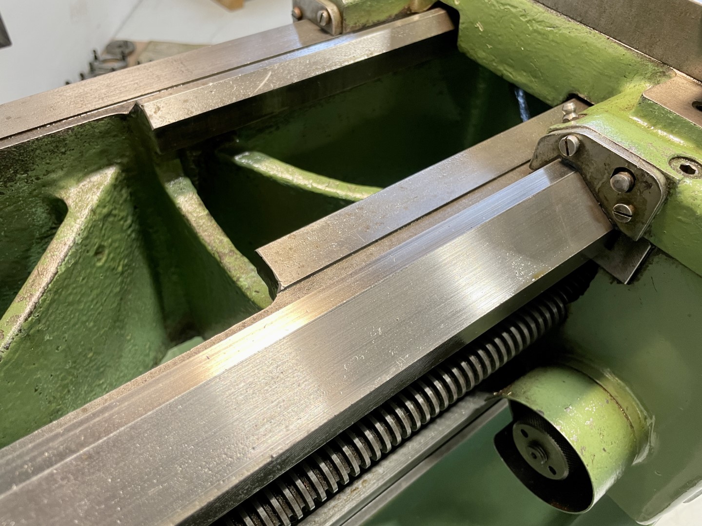 New And Used Machine Tools & Equipment