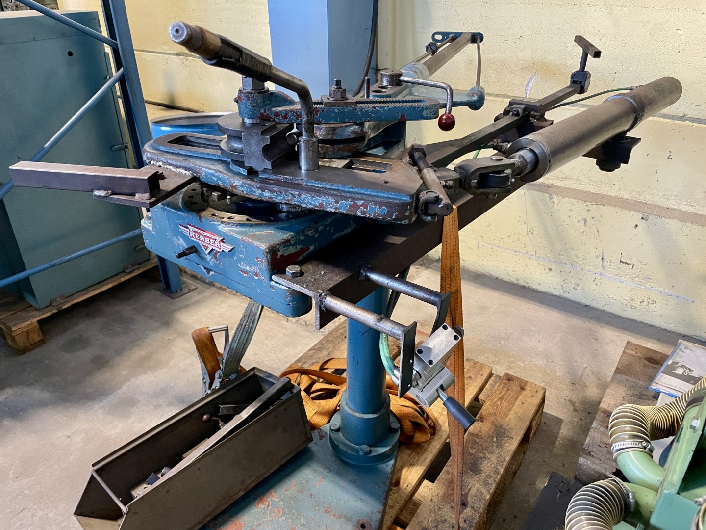 20250818_071600124_iOS (Stor).jpg